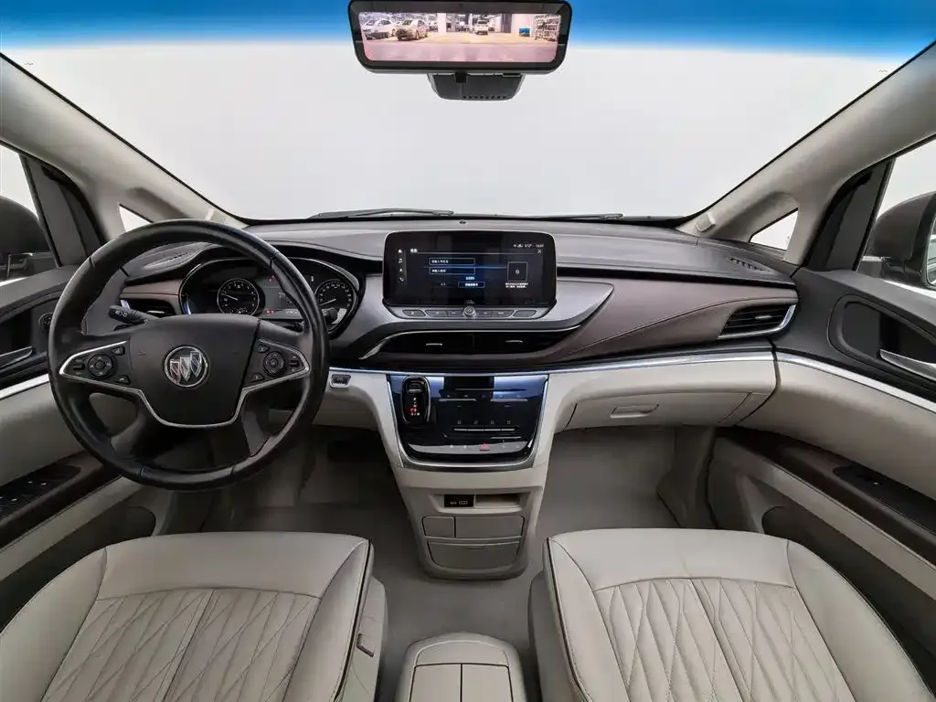Buick GL8 — фото 5