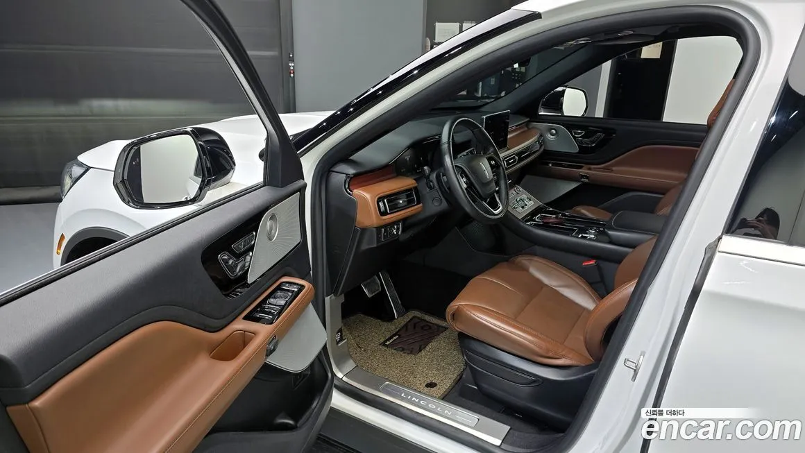 Lincoln Aviator 2021 из KR, фото 10