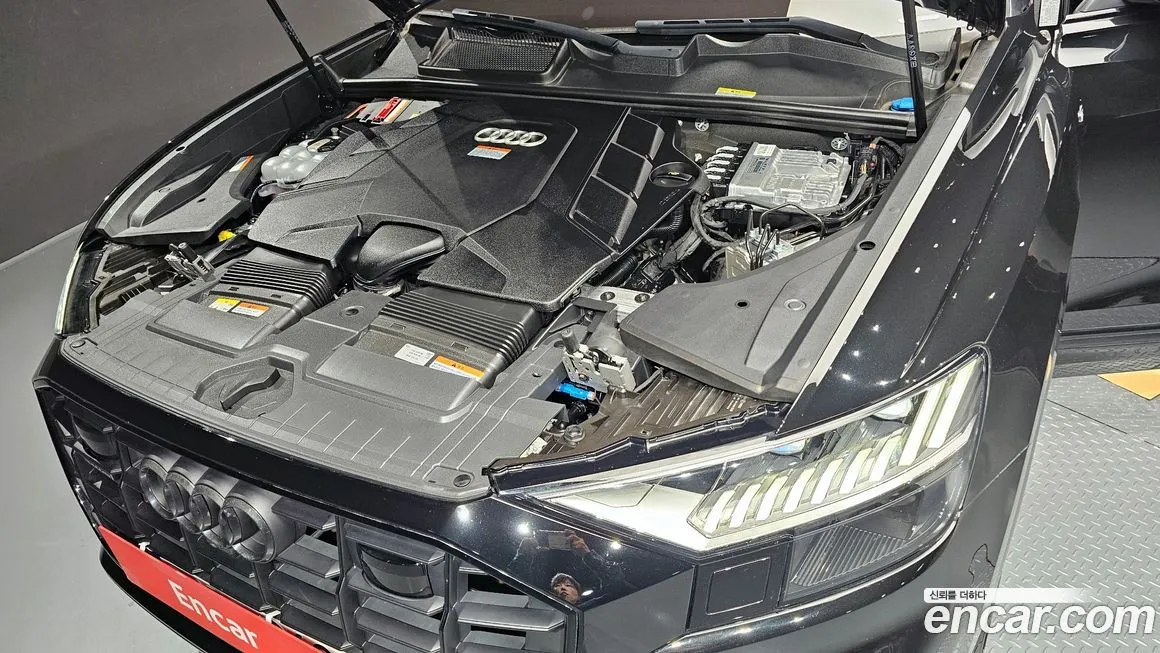 Audi Q8 2023 из KR, фото 6