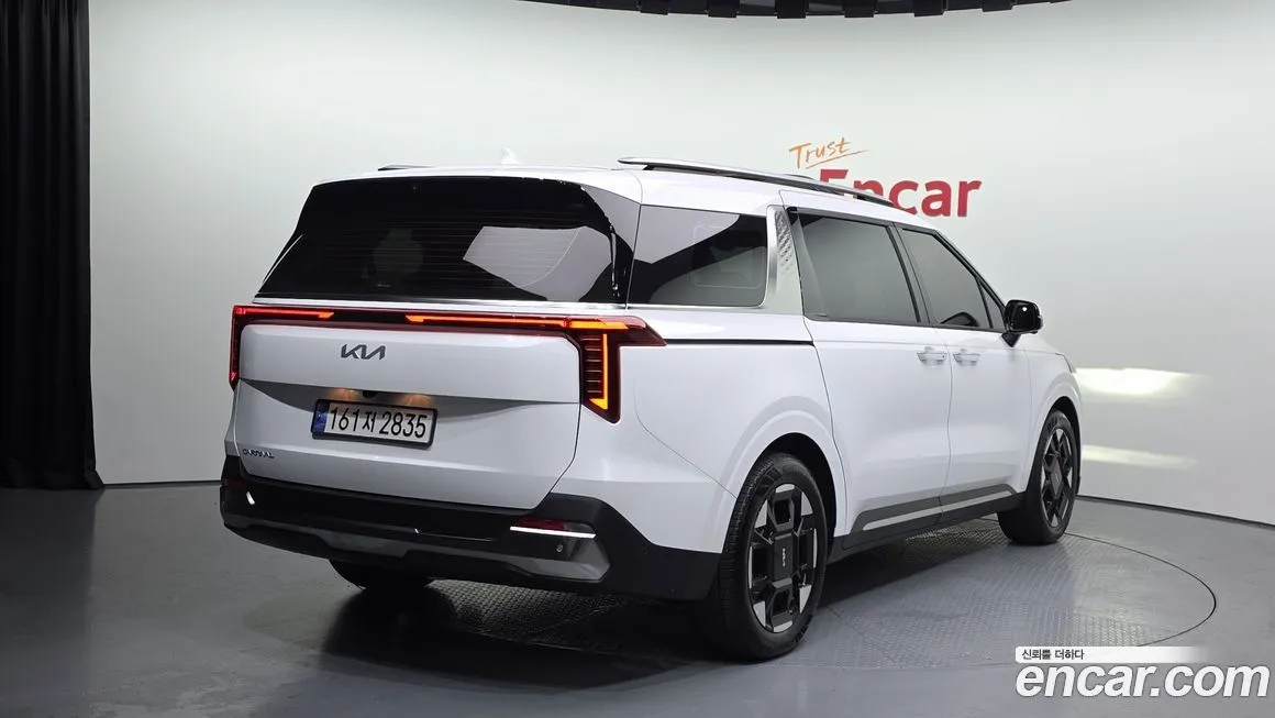 Kia Carnival 2024 из KR, фото 2