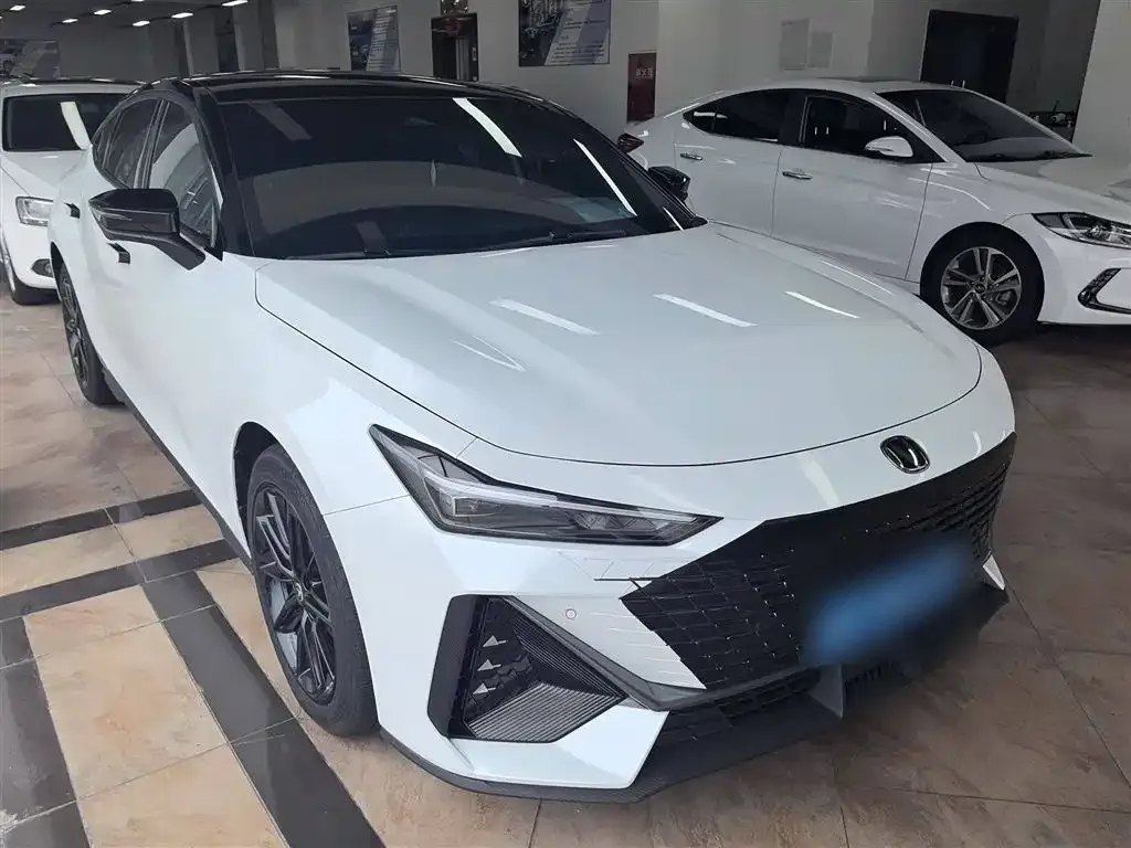 Changan UNI-V 2024 из CN, фото 7