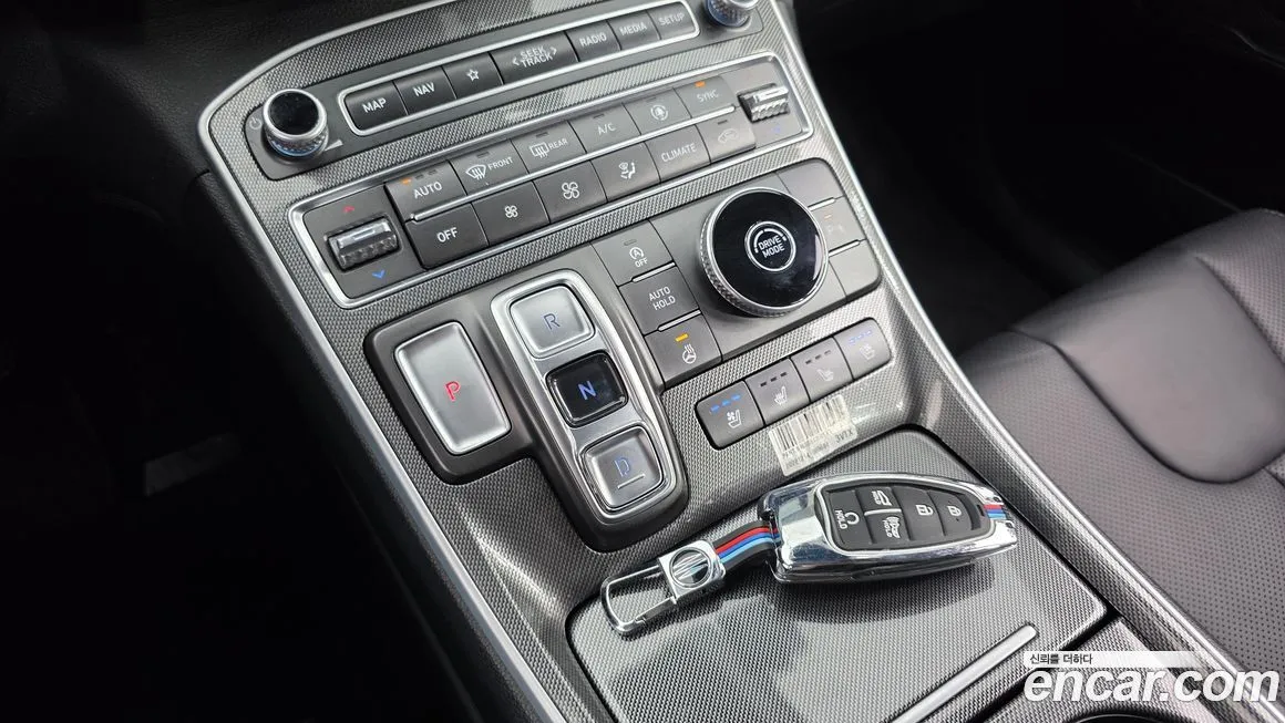 Hyundai Santafe — фото 9