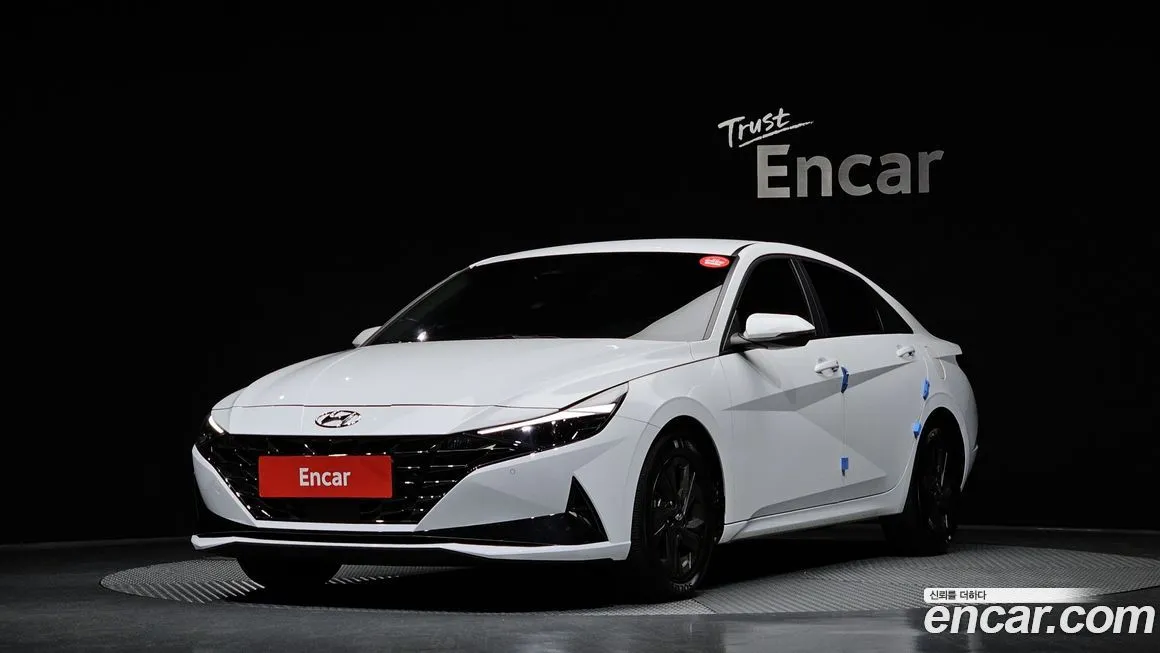 Hyundai AVANTE 2023 из KR, фото 1