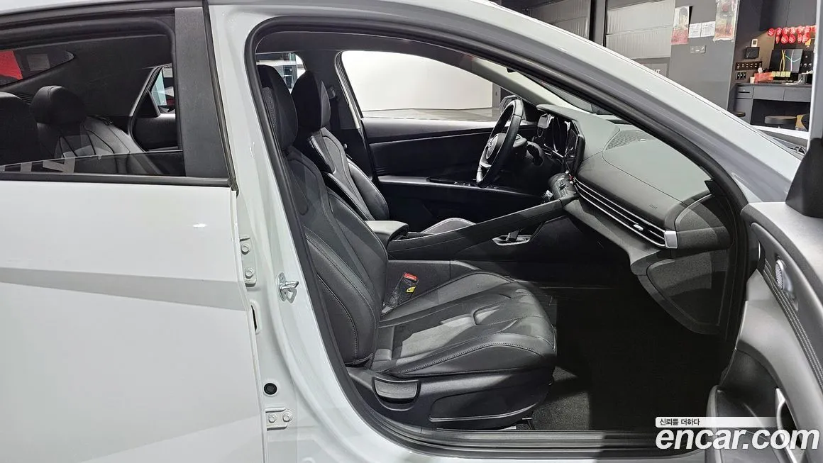 Hyundai AVANTE 2023 из KR, фото 10