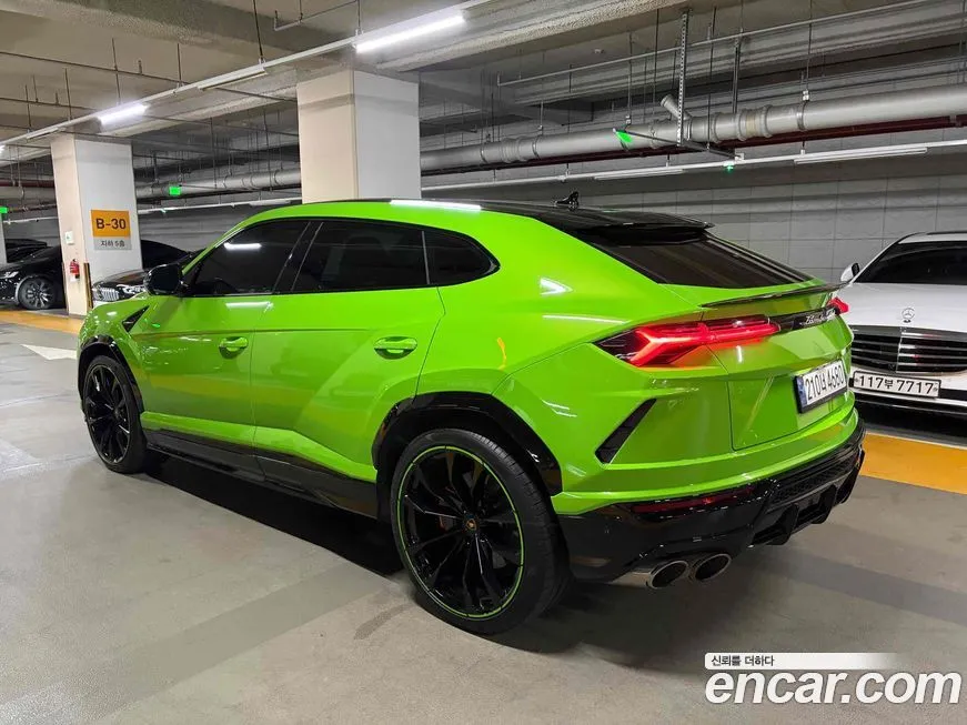 Lamborghini Urus — фото 3
