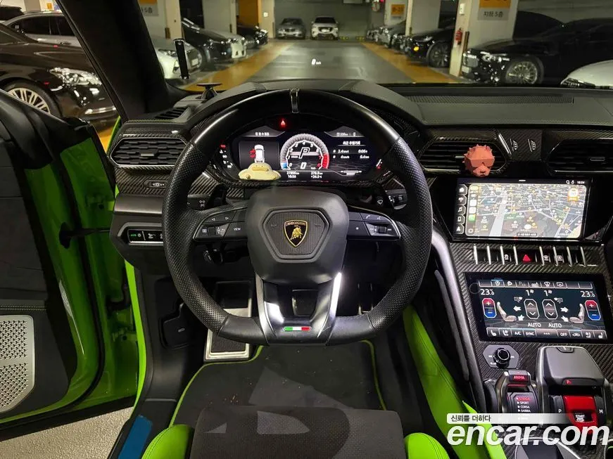 Lamborghini Urus — фото 9