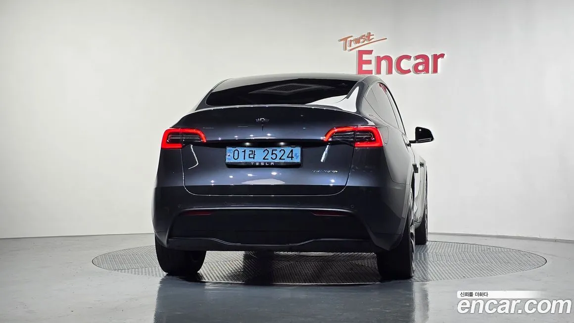 Tesla Model Y 2021 из KR, фото 4