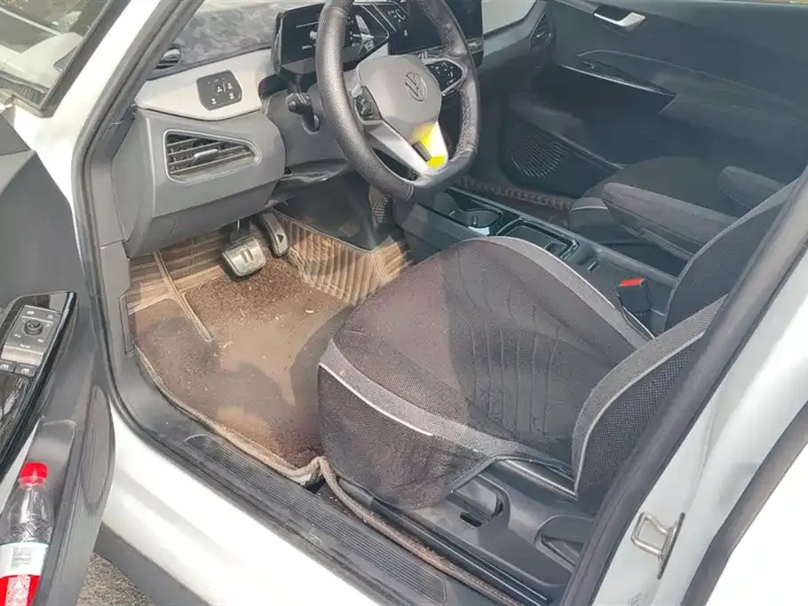 Volkswagen ID.3 2023 из CN, фото 9