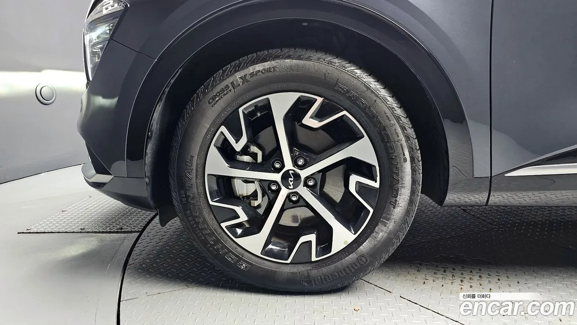 Kia Sportage — фото 5