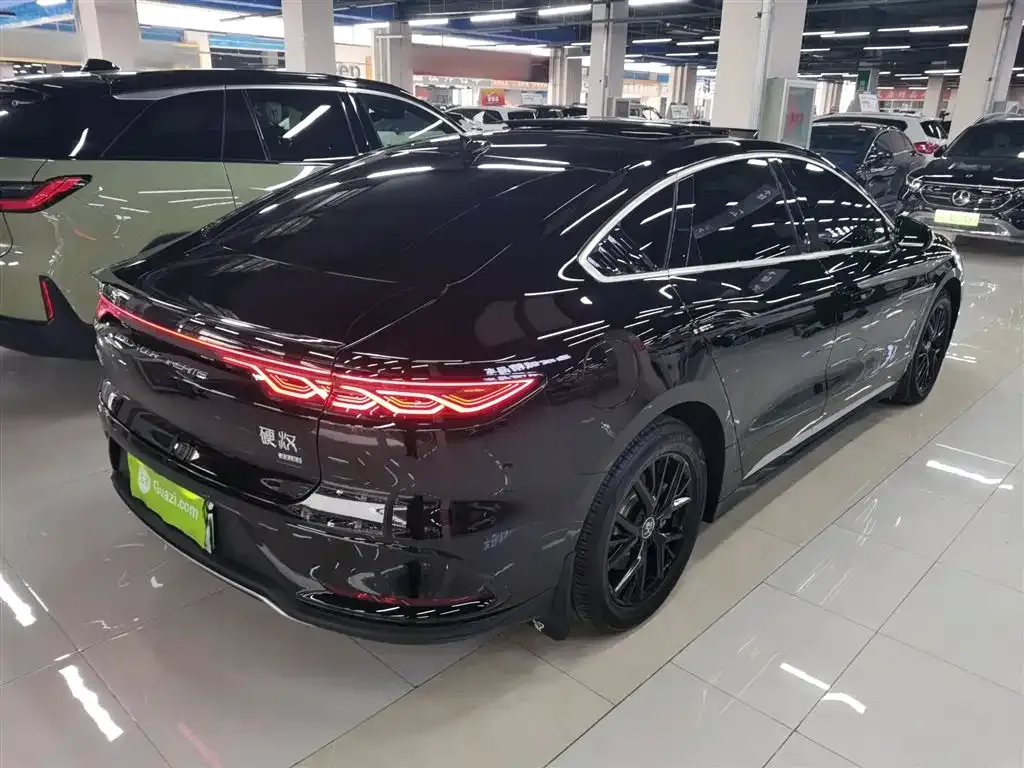 BYD Han 2025 из CN, фото 7