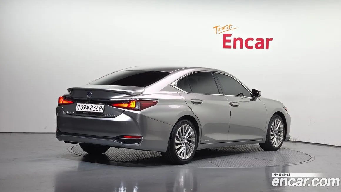 Lexus ES 2021 из KR, фото 2