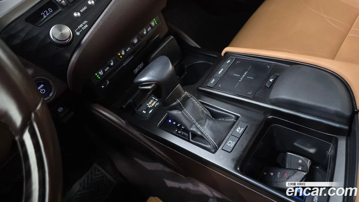 Lexus ES 2021 из KR, фото 9