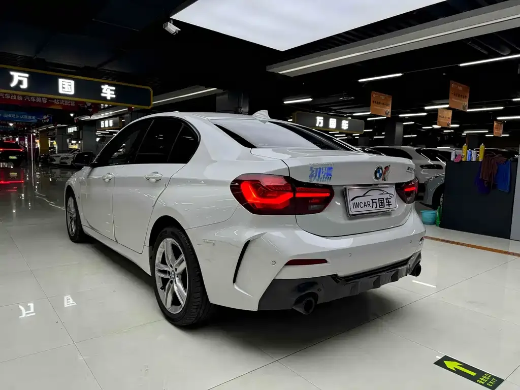 BMW 1 Series 2023 из CN, фото 4