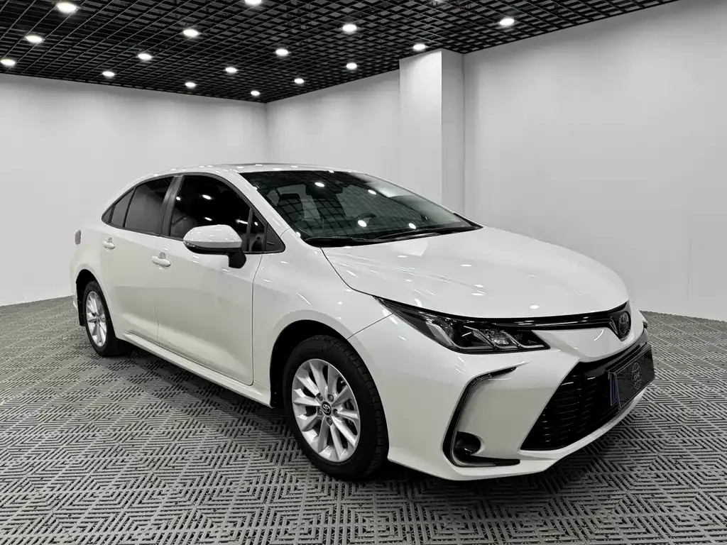 Toyota Corolla 2021 из CN, фото 1