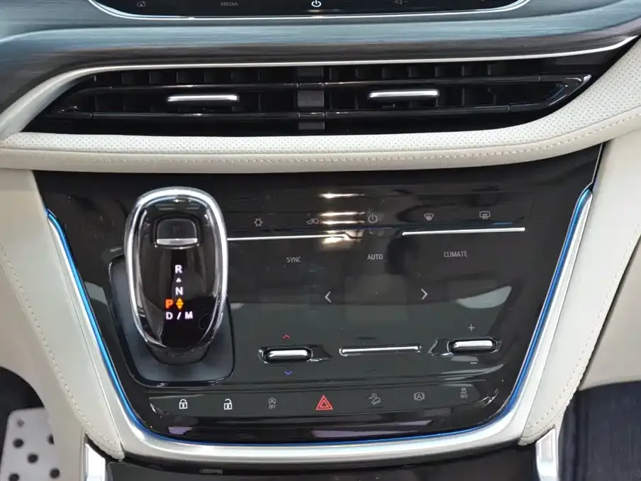 Buick GL8 2022 из CN, фото 8