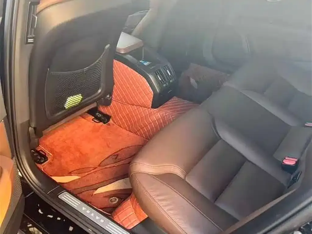 Volvo S90 2024 из CN, фото 10