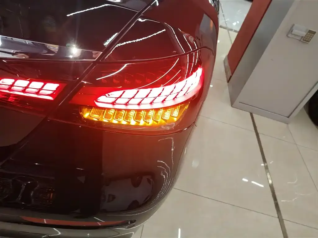 Mercedes-Benz E-Class 2021 из CN, фото 8