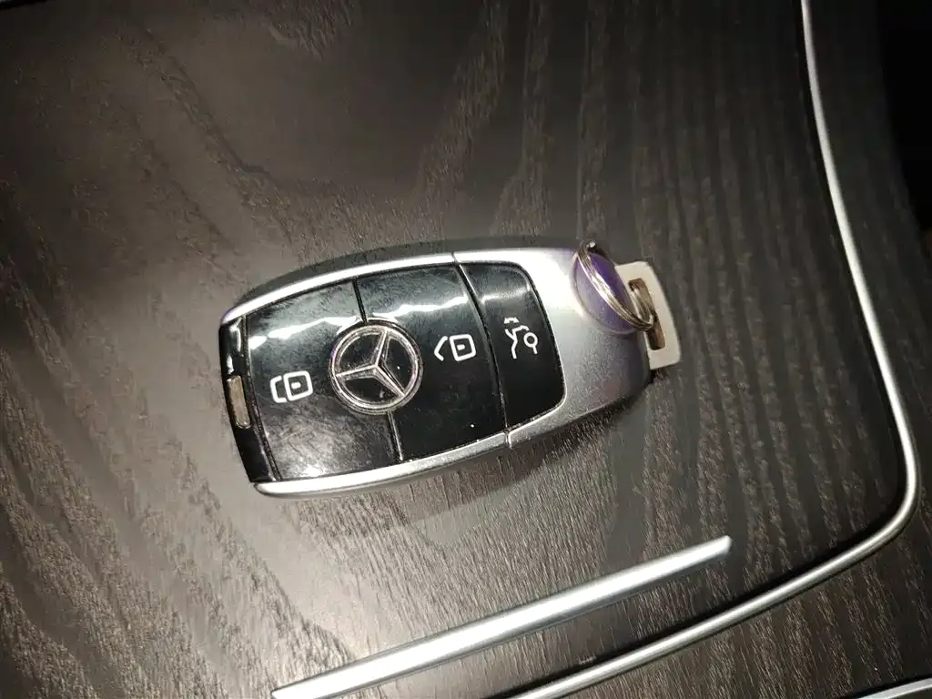 Mercedes-Benz E-Class 2021 из CN, фото 9