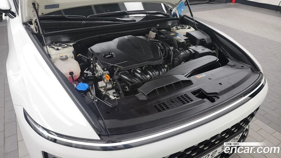 Hyundai Grandeur 2023 из KR, фото 6