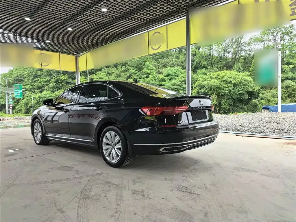 Volkswagen Passat 2021 из CN, фото 9
