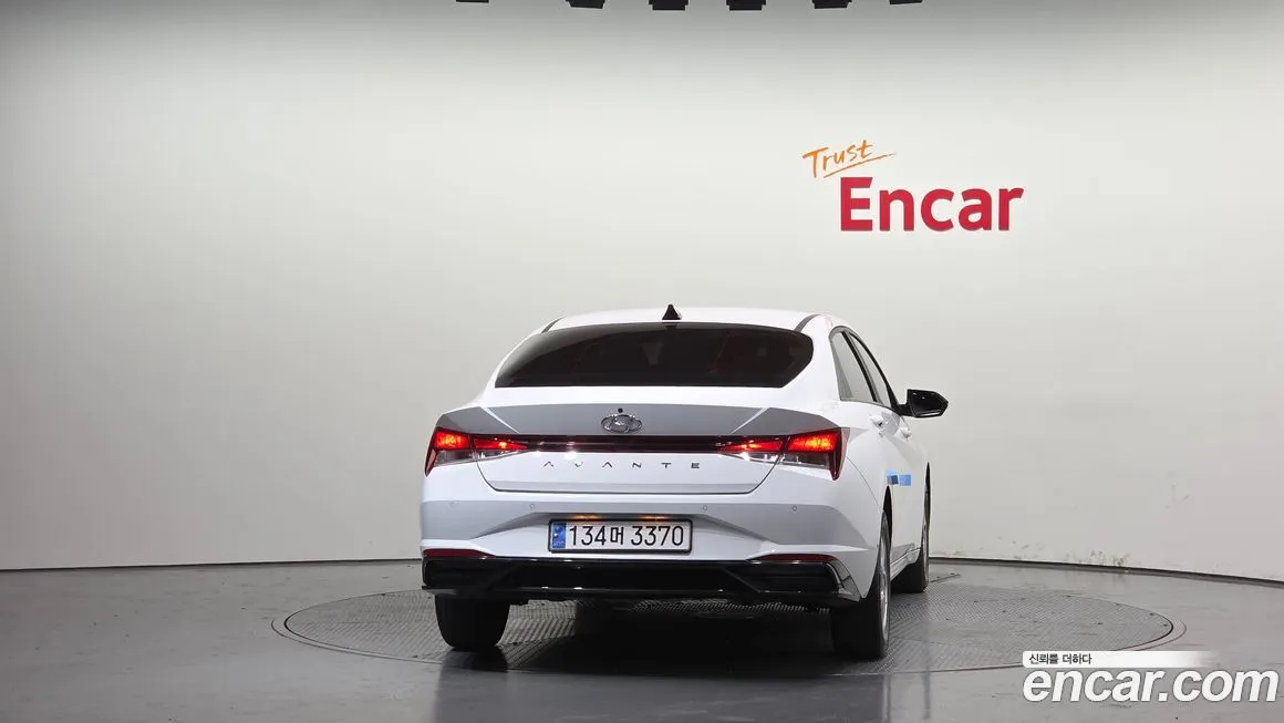 Hyundai AVANTE 2021 из KR, фото 4