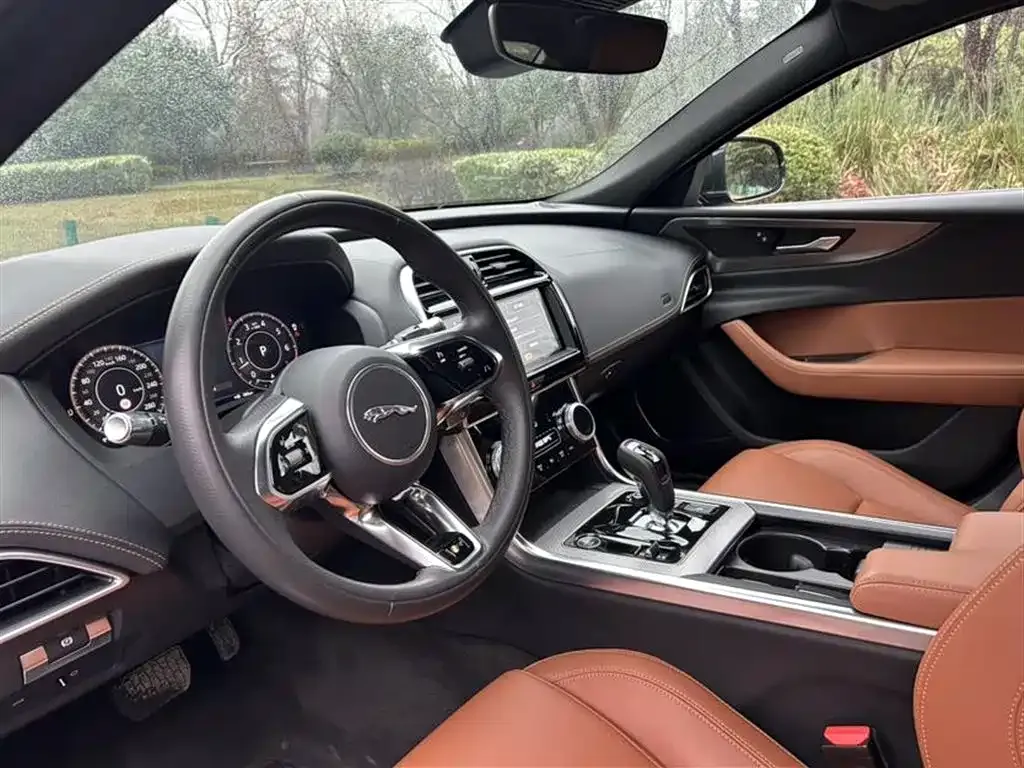 Jaguar XEL 2022 из CN, фото 9