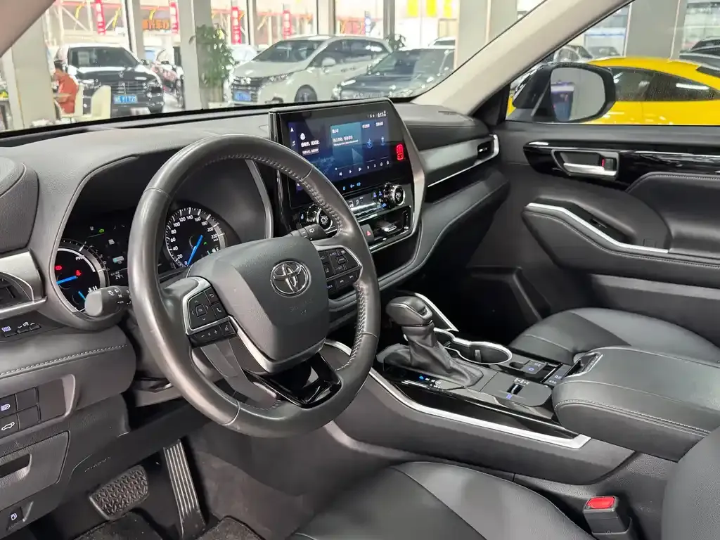 Toyota Highlander 2022 из CN, фото 4