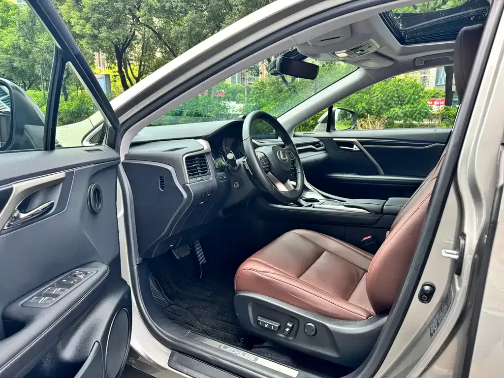 Lexus RX 2022 из CN, фото 4