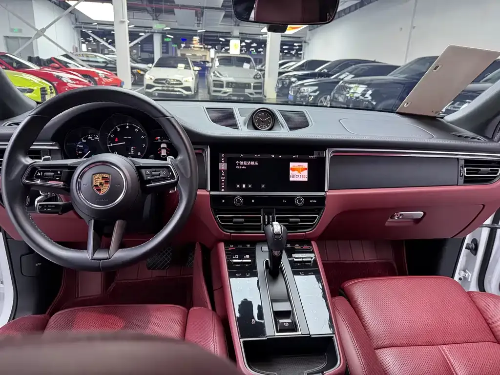 Porsche Macan 2022 из CN, фото 10