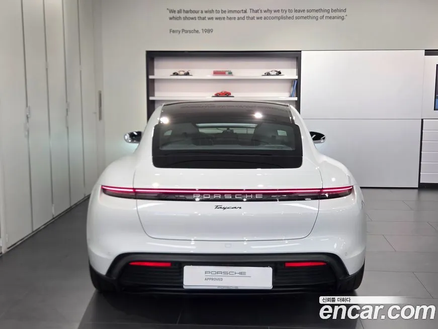 Porsche Taycan 2025 из KR, фото 4