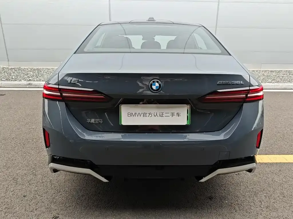 BMW i5 — фото 4
