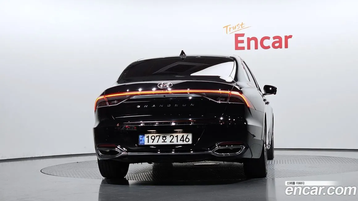 Hyundai Grandeur 2023 из KR, фото 4