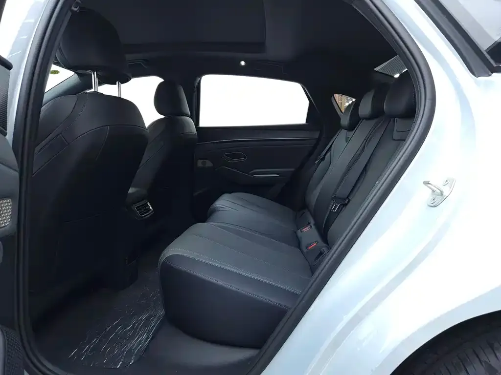 BYD Qin L 2025 из CN, фото 9