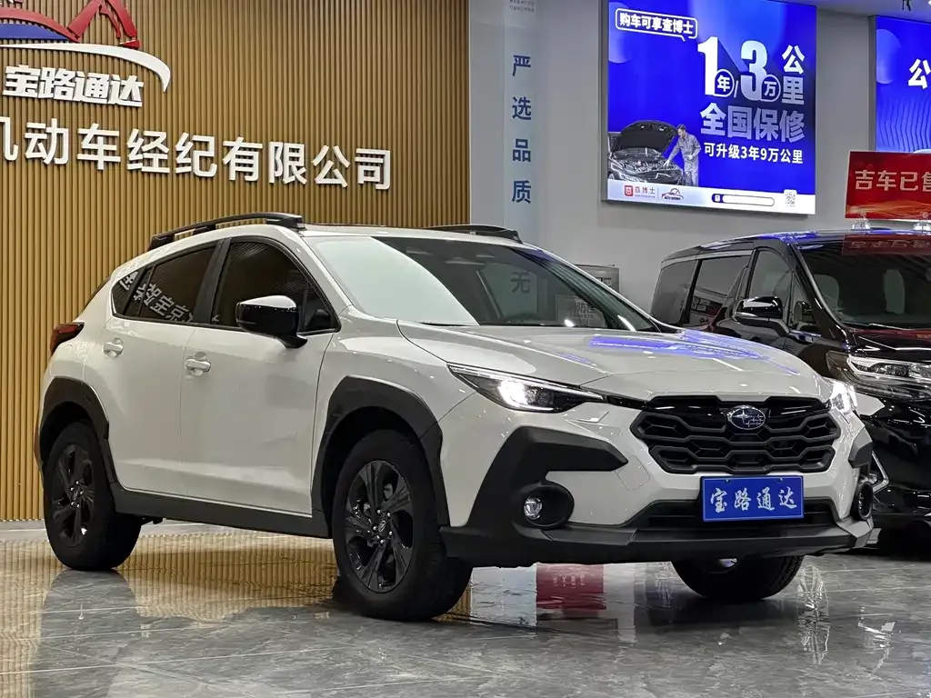 Subaru Crosstrek 2023 из CN, фото 3