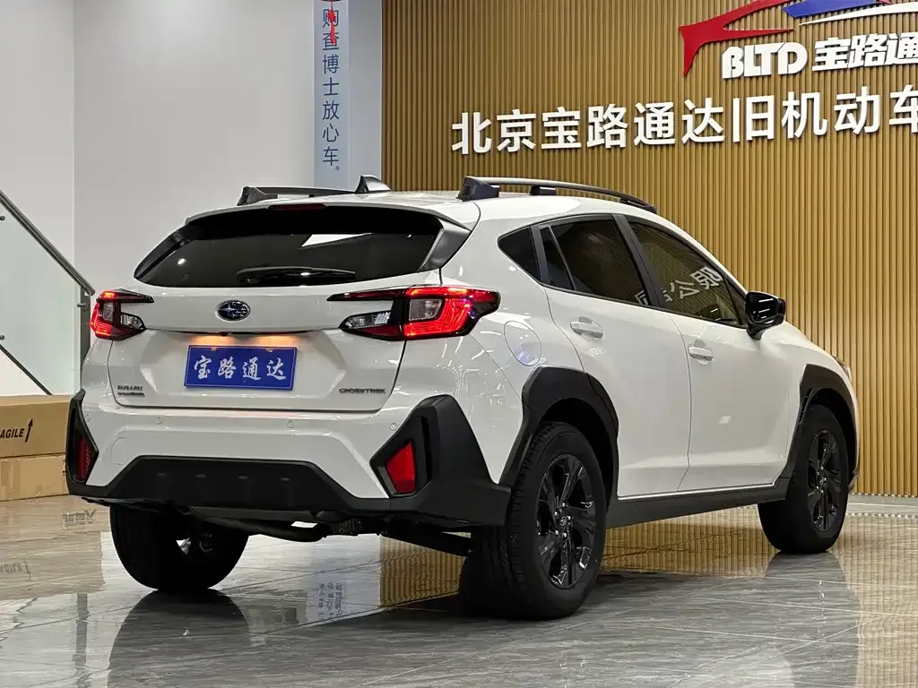 Subaru Crosstrek 2023 из CN, фото 6