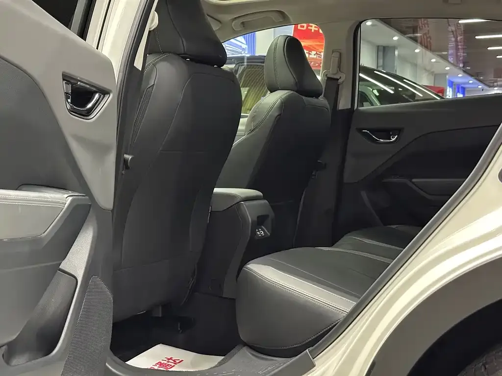 Subaru Crosstrek 2023 из CN, фото 8