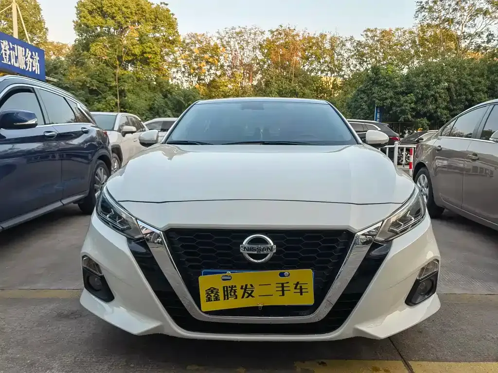 Nissan Teana 2023 из CN, фото 2