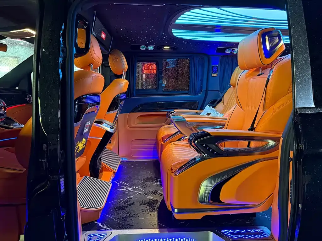 Mercedes-Benz Vito 2024 из CN, фото 8