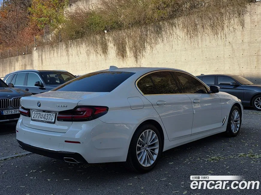 BMW 5-Series 2021 из KR, фото 2