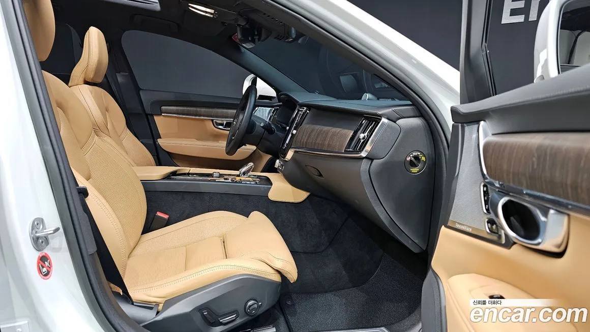 Volvo V90 2023 из KR, фото 10