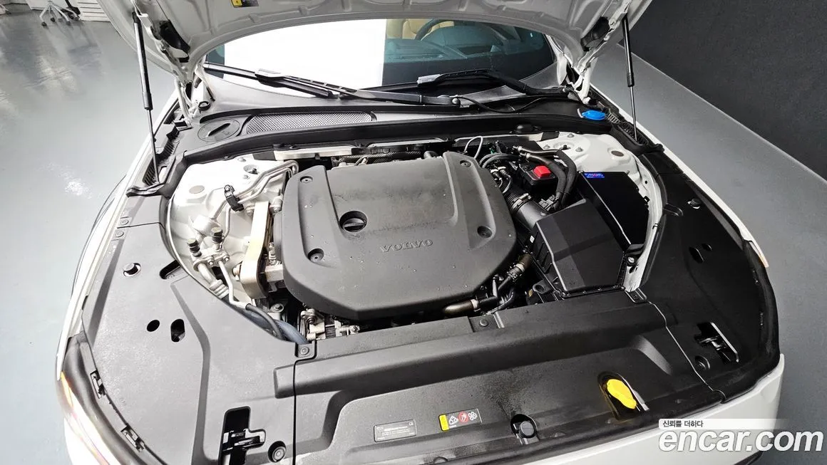 Volvo V90 2023 из KR, фото 6
