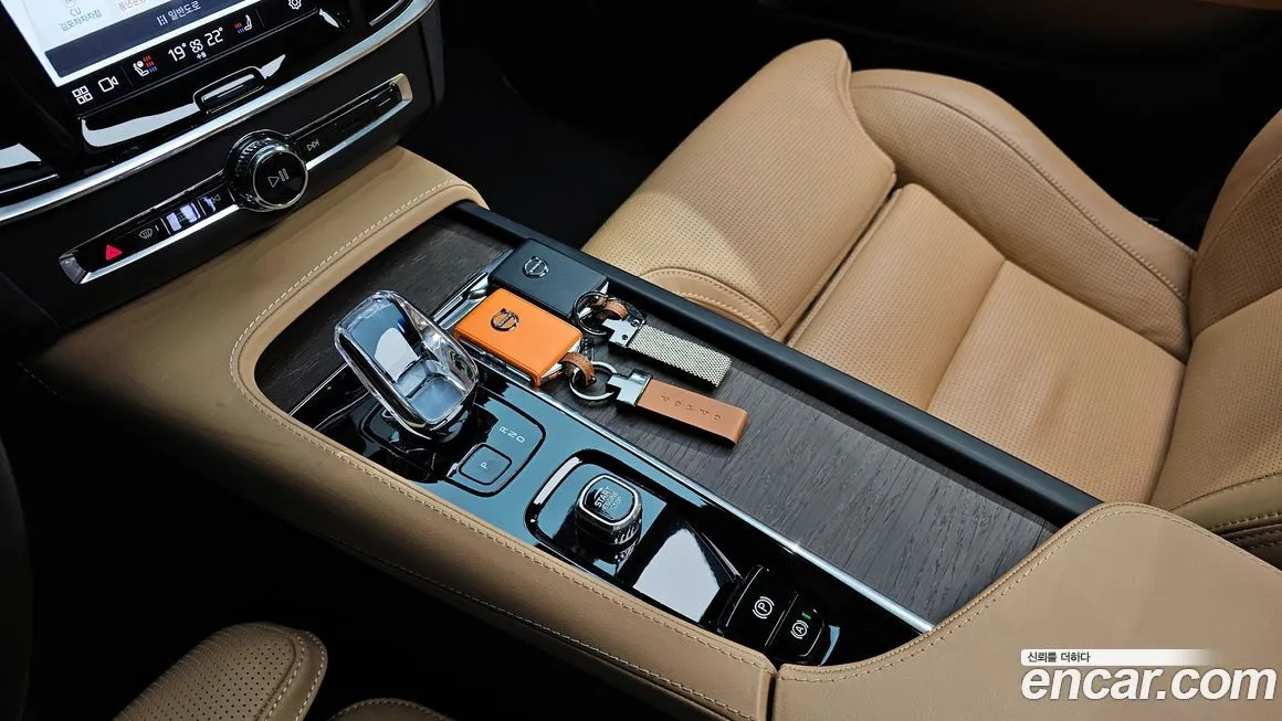 Volvo V90 2023 из KR, фото 9
