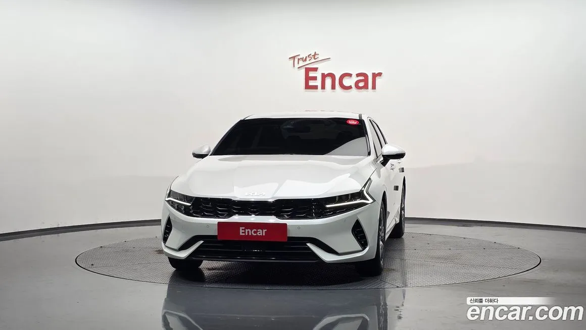 Kia K5 2023 из KR, фото 3