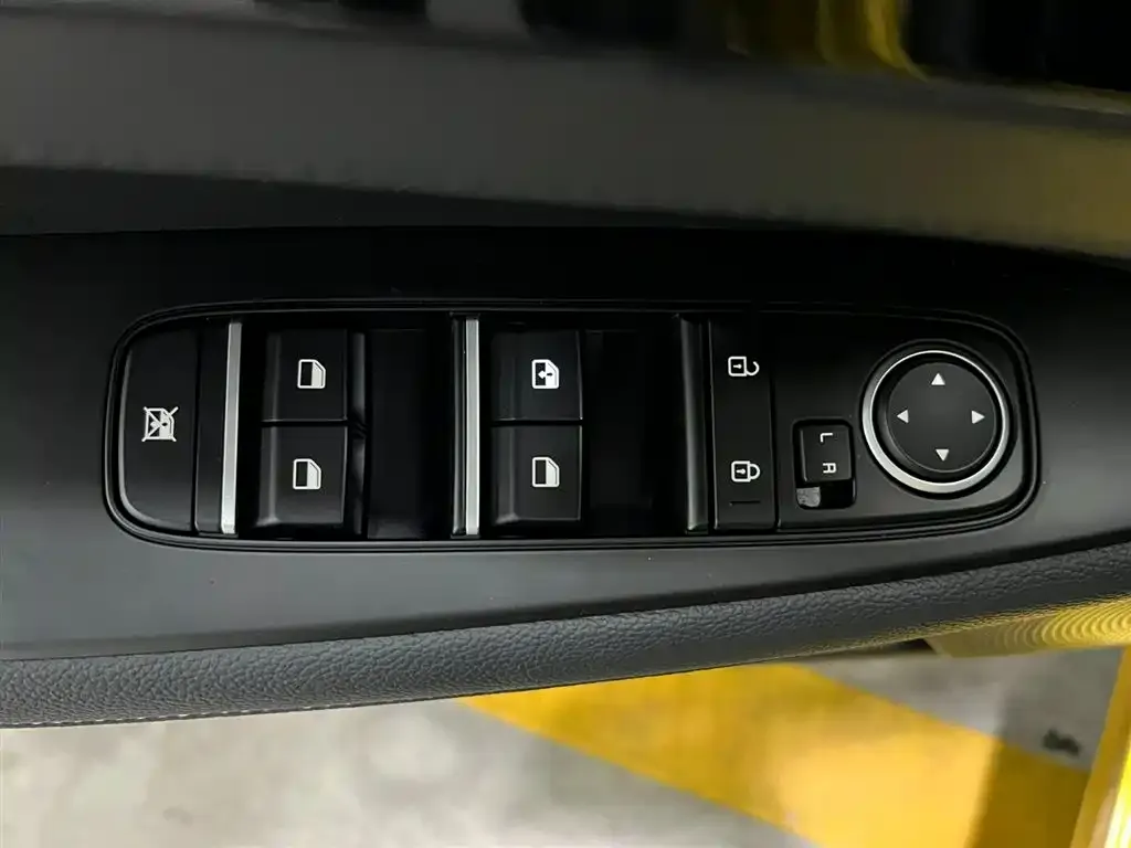 Kia K3 2023 из CN, фото 9