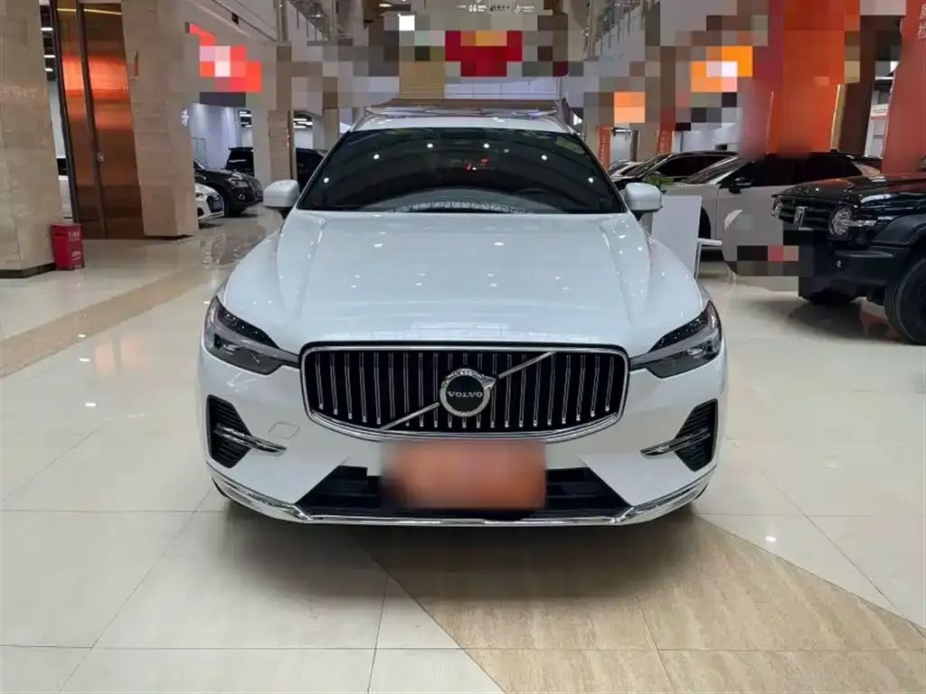 Volvo XC60 2022 из CN, фото 3