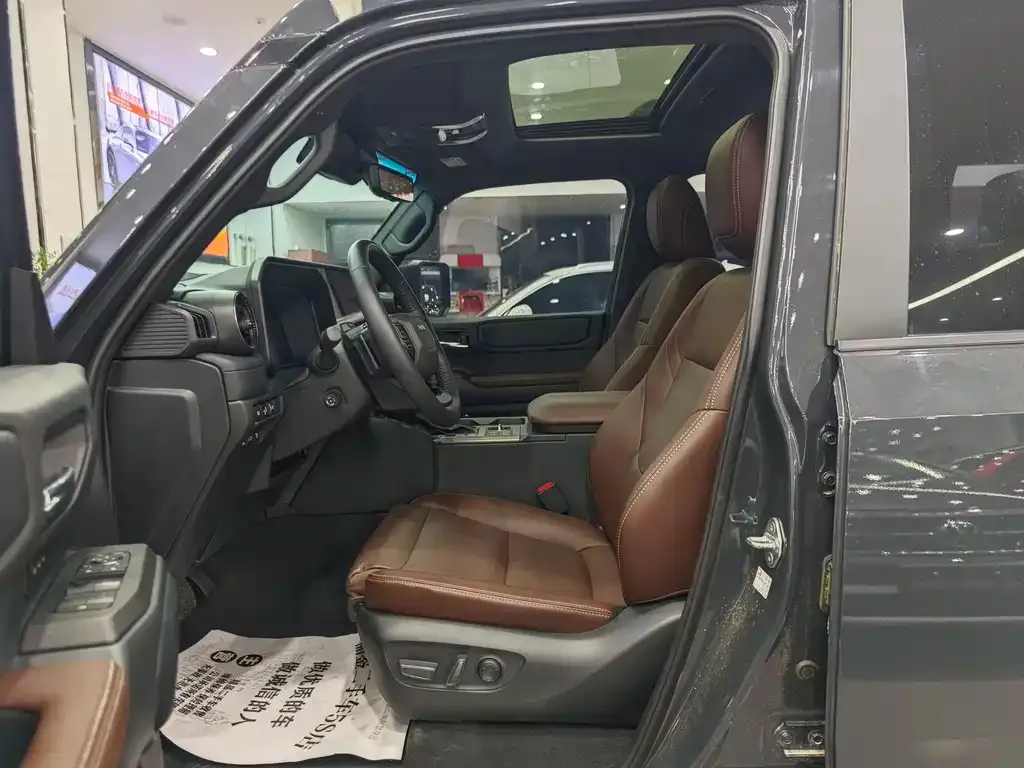 Toyota Prado 2024 из CN, фото 10