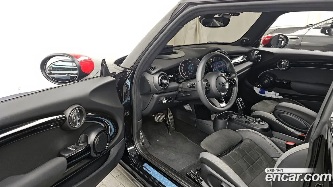 Mini Cooper 2023 из KR, фото 10