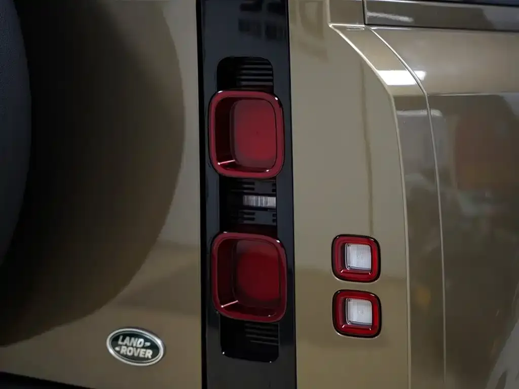 Land Rover Defender 2022 из CN, фото 4