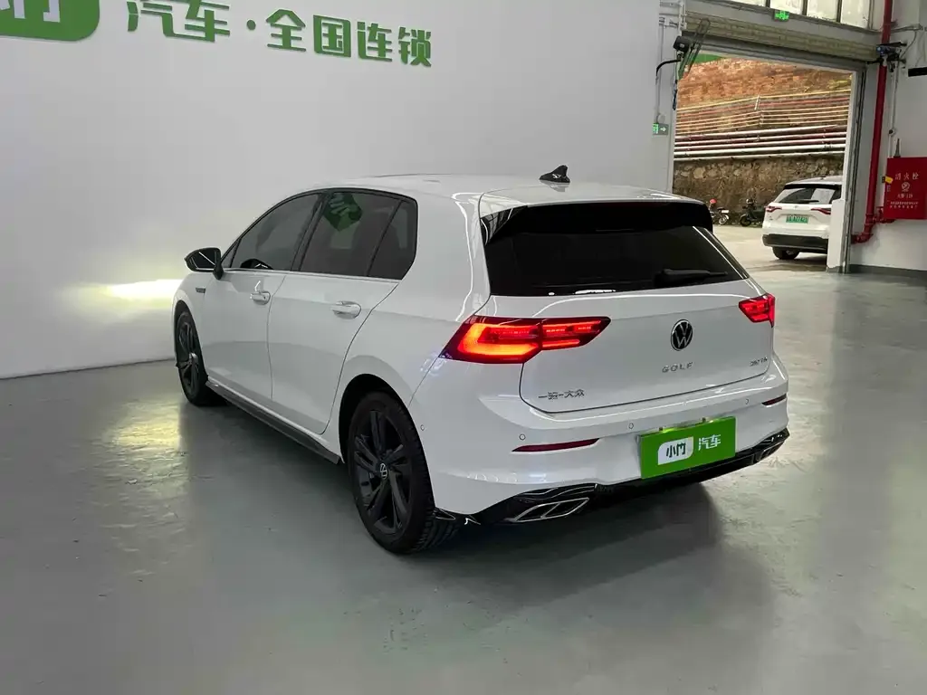 Volkswagen Golf 2021 из CN, фото 5