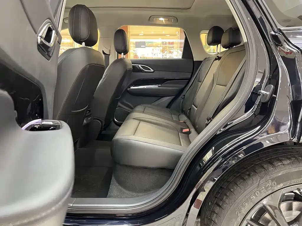 Hongqi HS3 PHEV 2025 из CN, фото 4